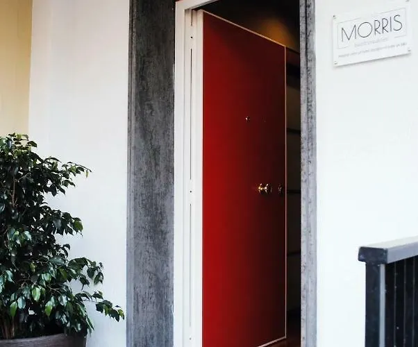 Couette-café Morris Bari